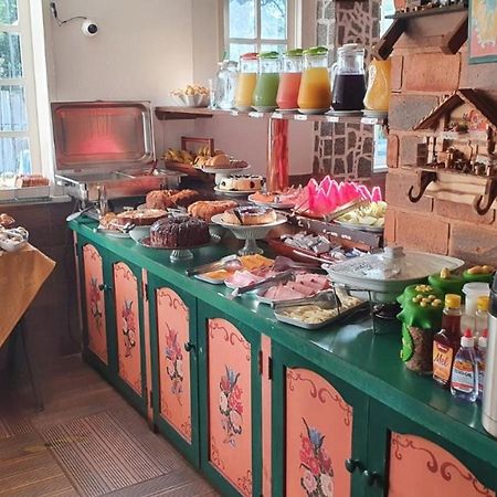 Nova Pousada Chamonix 테레소폴리스 외부 사진